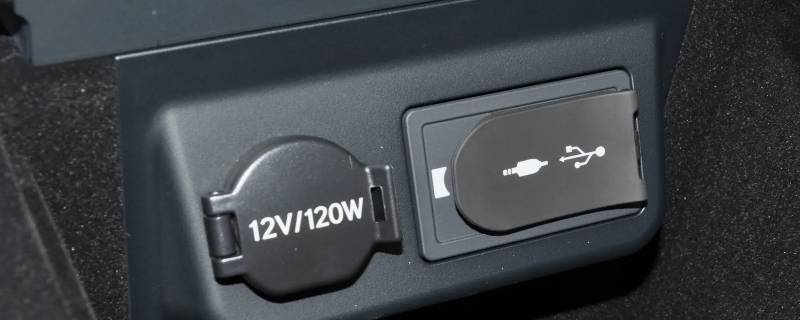 雷克萨斯双USB怎么拆 雷克萨斯怎么连接usb
