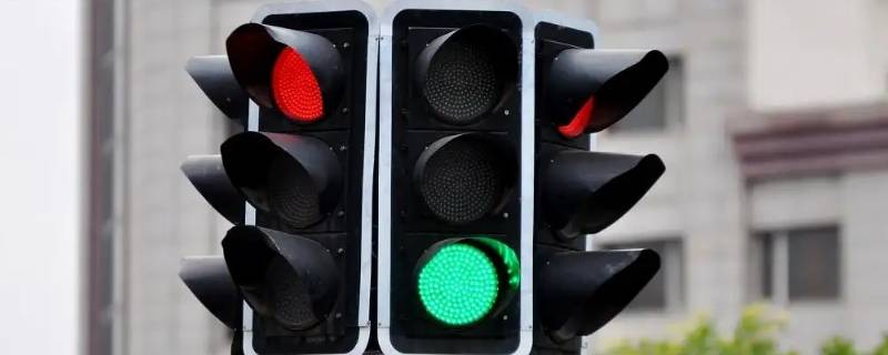 禹州东外环路闯红灯抓拍吗（禹州东外环路闯红灯抓拍吗现在）
