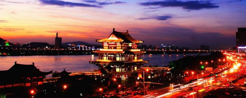 长沙位于四川广安什么方向（广安市位于四川哪个方向）