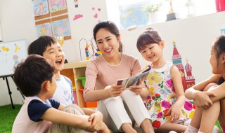 14岁孩子讨厌家里人（14岁孩子讨厌家里人怎么办）