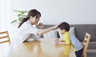 12岁男孩偷内衣裤怎么办 12岁男孩偷内衣裤怎么办呢