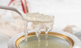 燕窝放冰箱冷冻一年还可以吃吗（燕窝放冰箱冷冻一年还可以吃吗为什么）