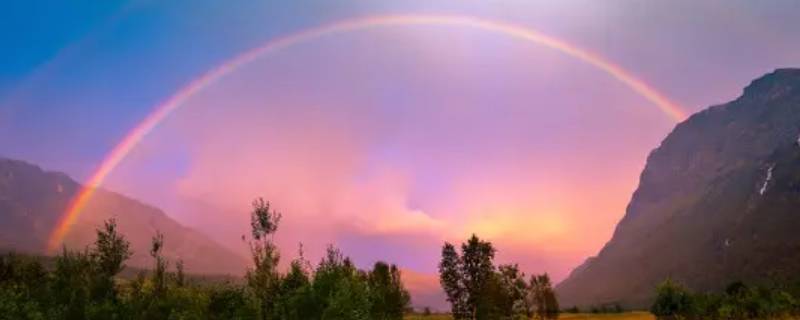 出现彩虹闪电有啥寓意 出现彩虹闪电有啥寓意吗
