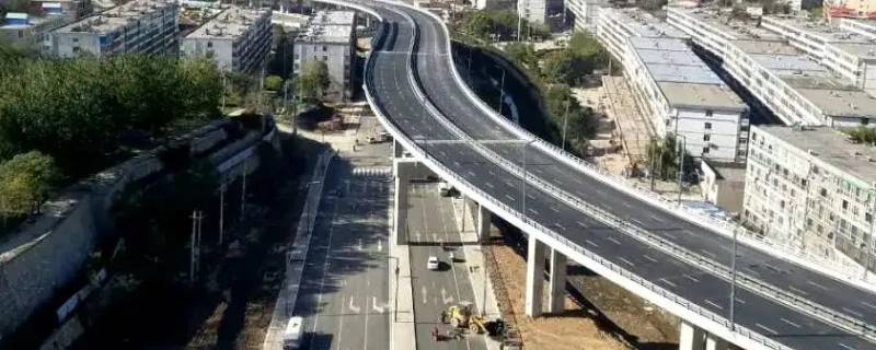 太原长风桥快速路限速多少（太原长风桥快速路限速多少公里）