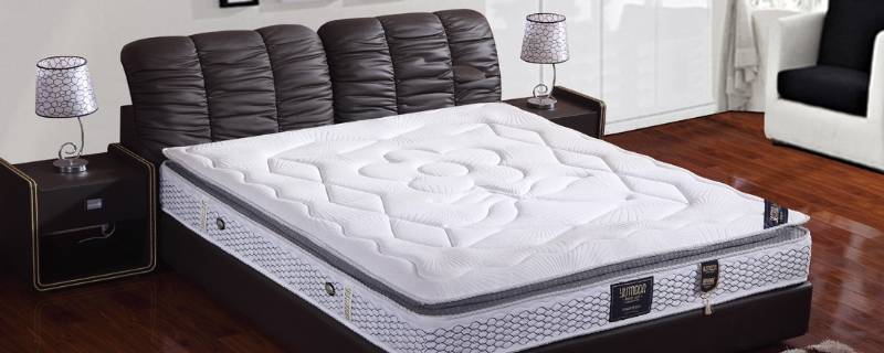 床垫发黑是什么原因 床垫发黑怎么回事