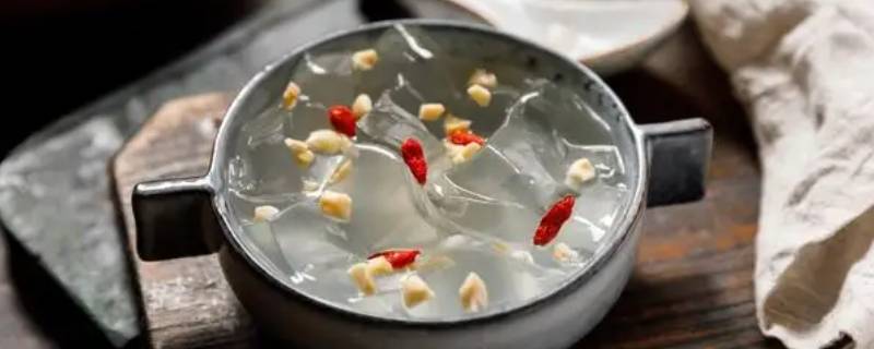 白凉粉和水的比例 白凉粉和水的比例多少口感最好