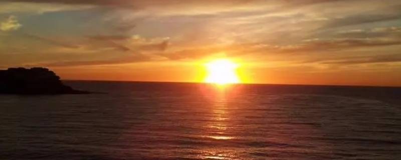 看日出有必要戴墨镜吗（拍日出要加什么镜）