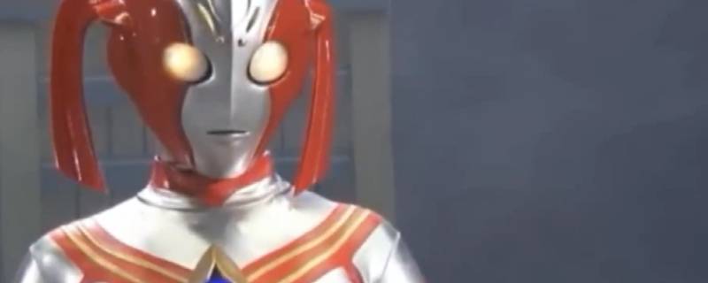 奥特曼斗美神被刺 美斗神奥特曼剧照