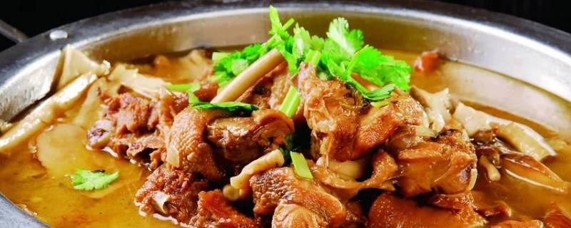 炖柴鸡的家常做法 炖柴鸡的家常做法视频