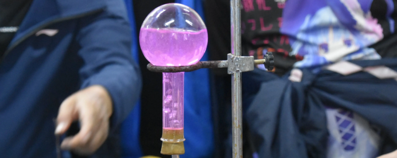 气压喷泉实验原理 气压喷泉实验原理图