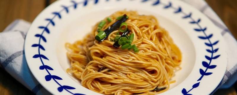 葱油面怎么做黄磊（葱油面怎么做黄磊好吃）