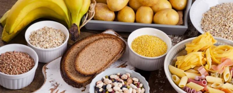 碳水蛋白质脂肪摄入比例 碳水蛋白质脂肪摄入比例433