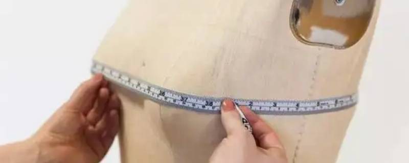 胸围怎么测（胸围怎么测量要脱内衣吗）